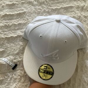 Atlanta Braves White on White 59FIFTY fitted hat